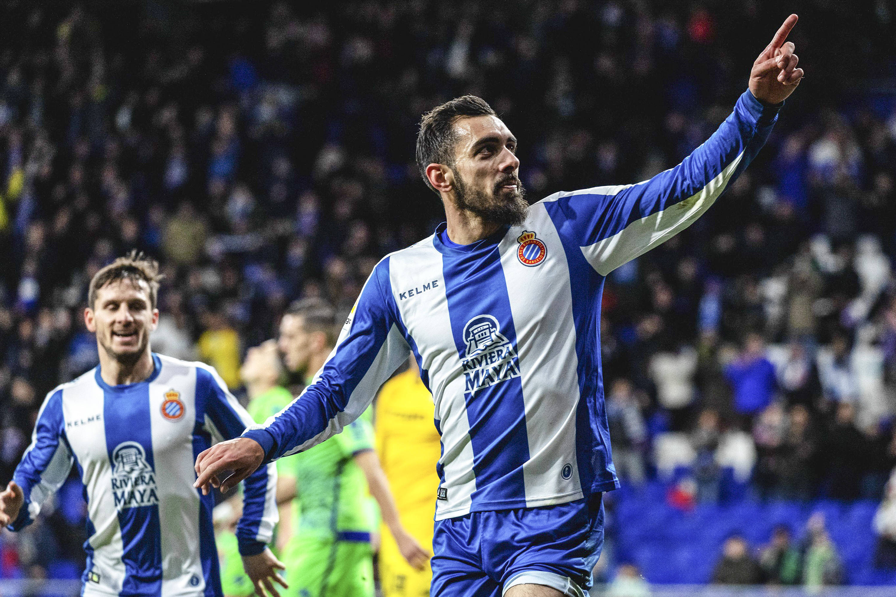 西班牙人中场受伤，影响球队进攻的简单介绍